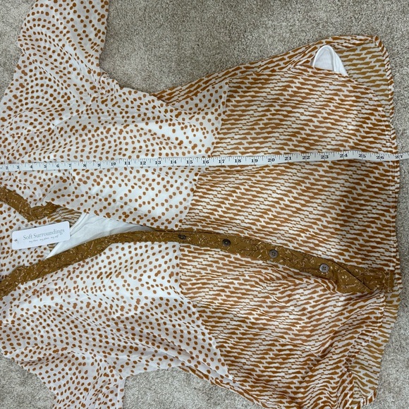 NWT Soft Surroundings Eliza Shirt Bronze Abstract Size Large with Knit Tank Boho - Picture 10 of 13